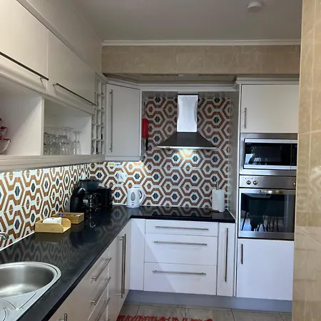 Toi Et Moi Apartments-guests Speek For Us! Διαμέρισμα Πόντα Ντελγκάντα