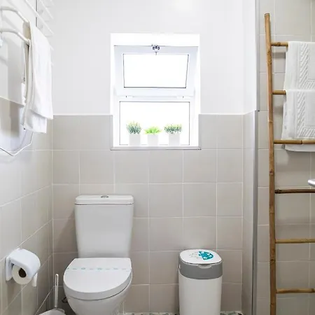 Toi Et Moi Apartments-guests Speek For Us!