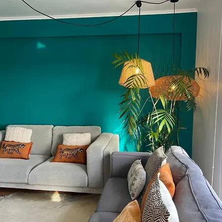 Апартаменты Toi Et Moi Apartments-guests Speek For Us! Понта-Делгада