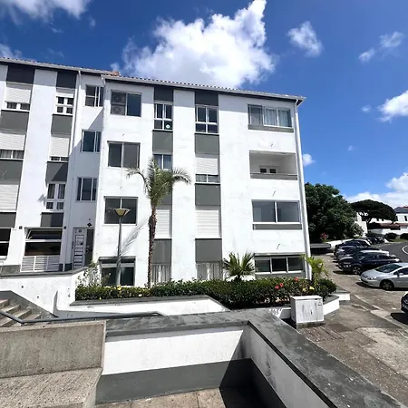 Toi Et Moi Apartments-guests Speek For Us! Апартаменты Понта-Делгада